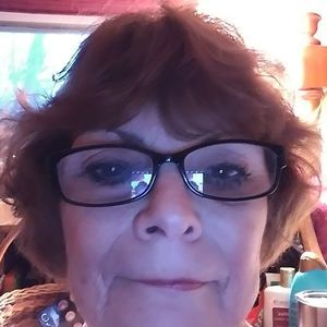 Meet your Posher, Lucinda feagle